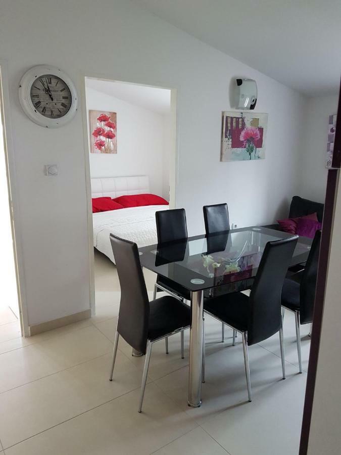 Apartment Dijana Kaštela Exteriér fotografie